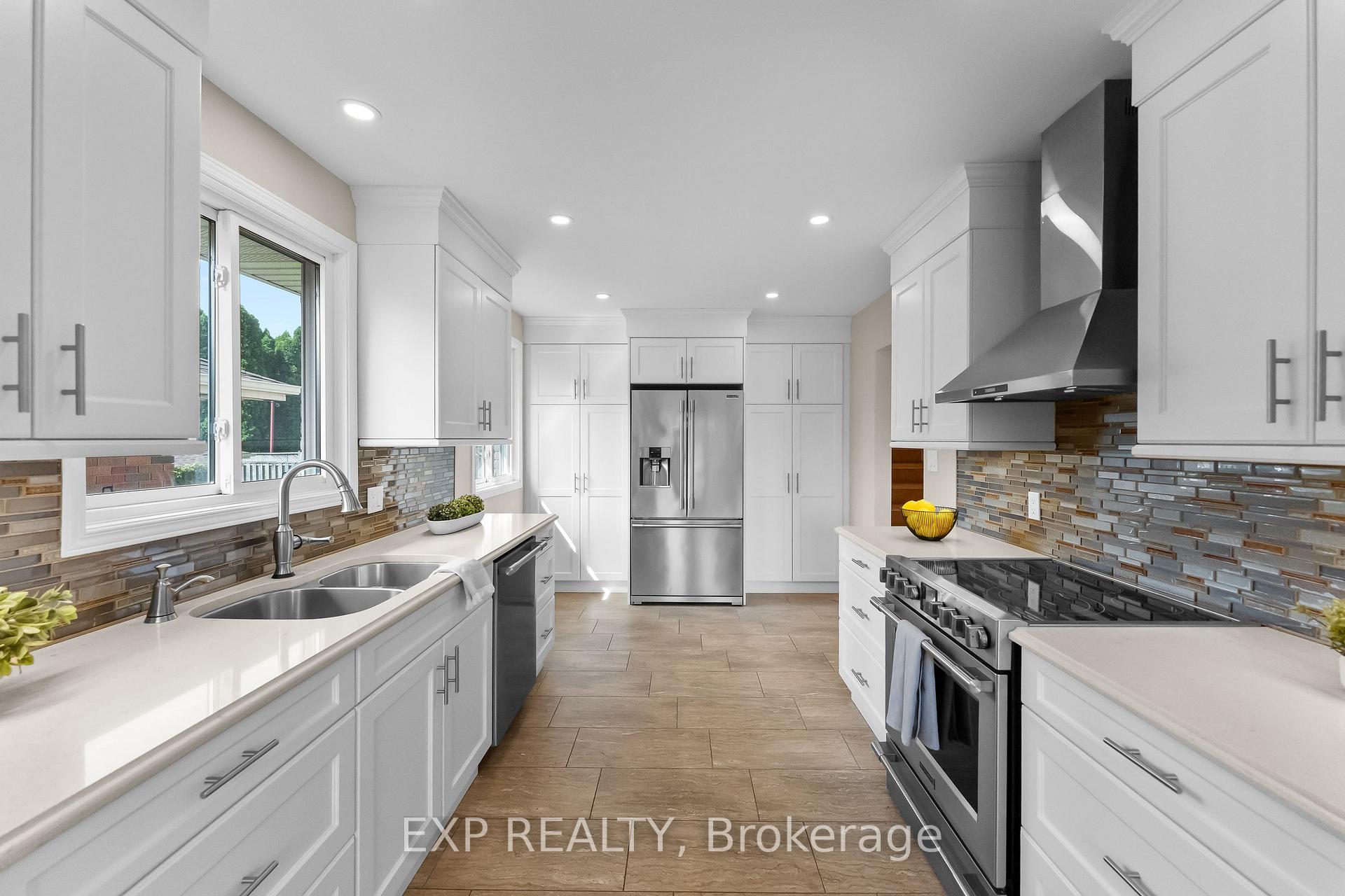Photo 10 of 6246 Glengate Street, Niagara Falls, Morrison — HOMEH