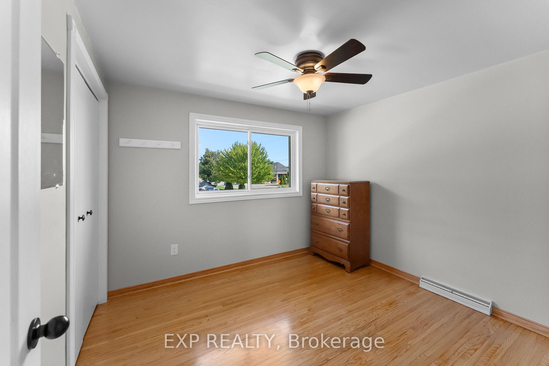 Photo 22 of 6246 Glengate Street, Niagara Falls, Morrison — HOMEH
