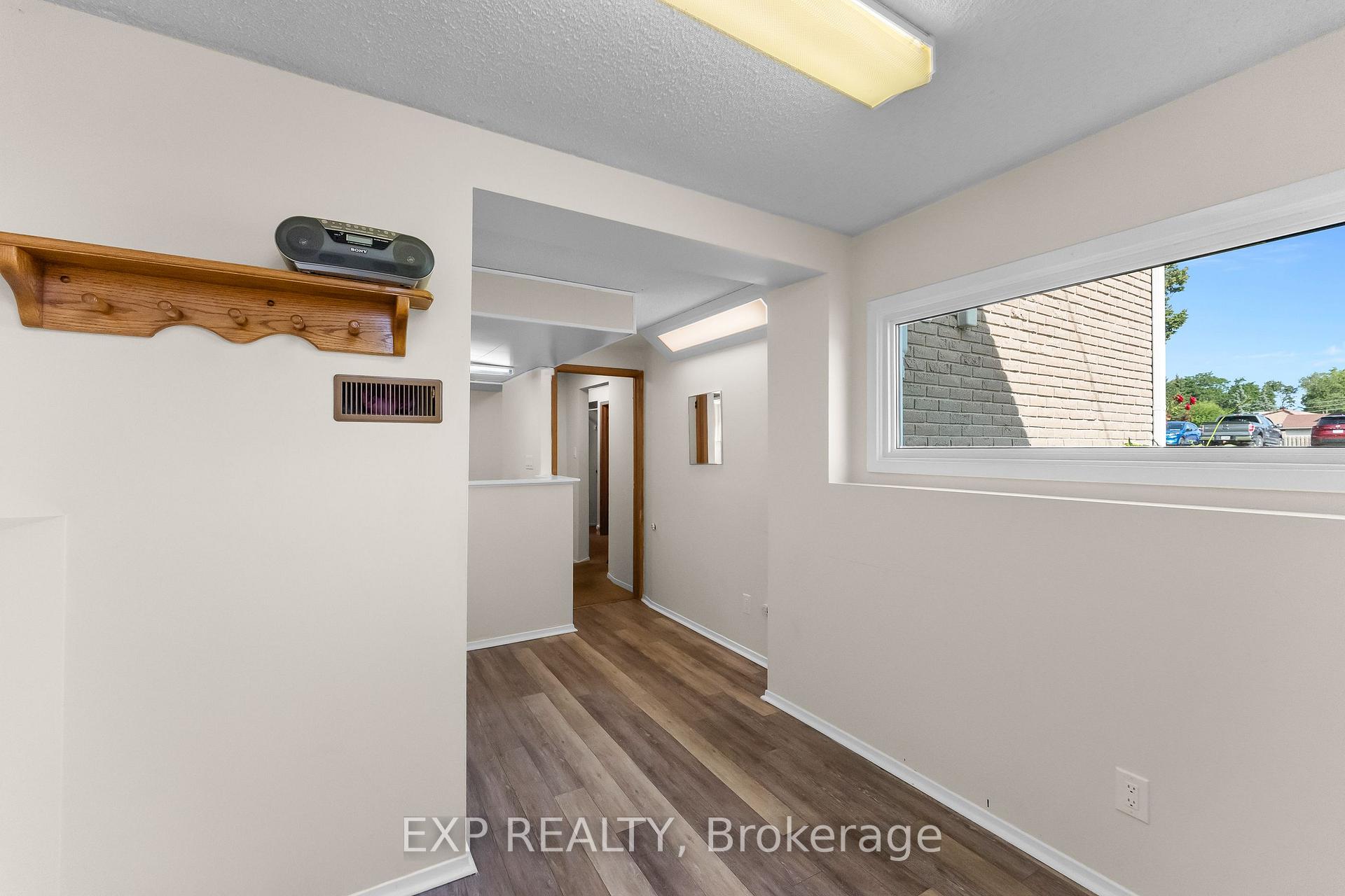Photo 34 of 6246 Glengate Street, Niagara Falls, Morrison — HOMEH