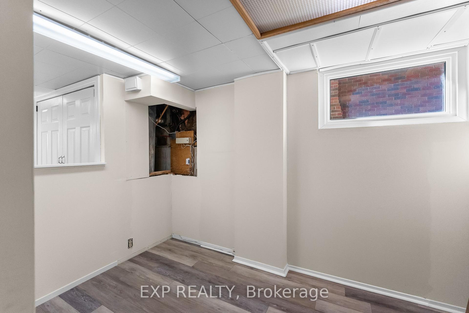 Photo 36 of 6246 Glengate Street, Niagara Falls, Morrison — HOMEH