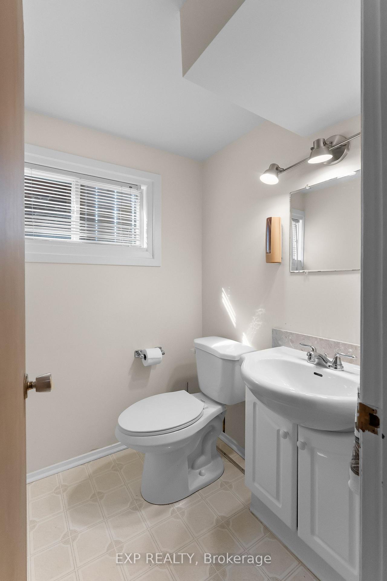 Photo 39 of 6246 Glengate Street, Niagara Falls, Morrison — HOMEH