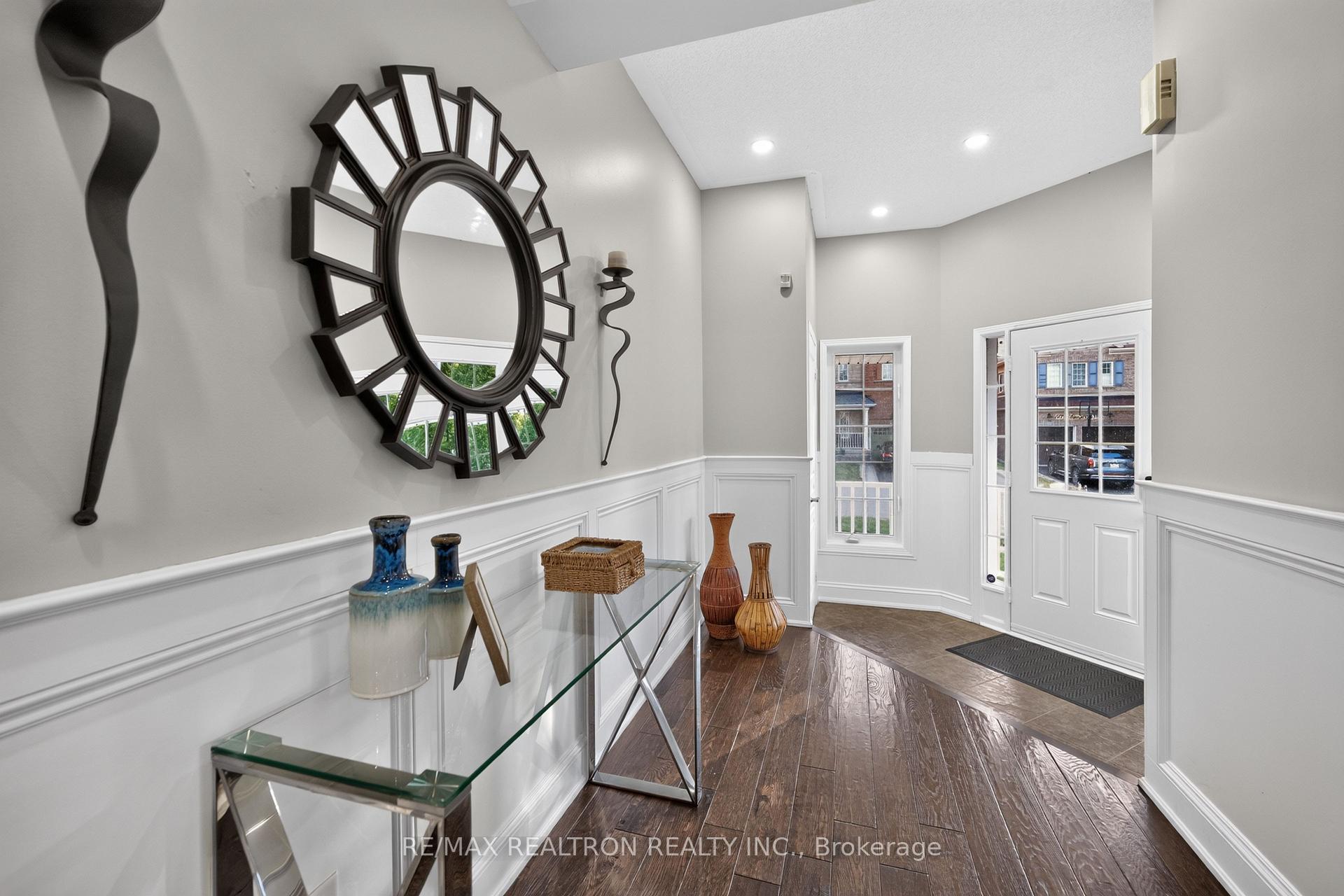 Photo 7 of 51 Wilsongary Circle, Ajax, Northeast Ajax — HOMEH