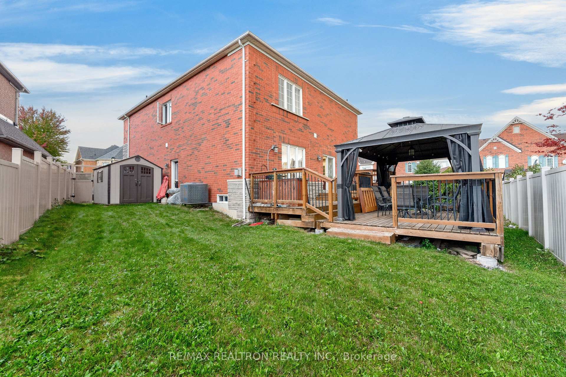 Photo 38 of 51 Wilsongary Circle, Ajax, Northeast Ajax — HOMEH