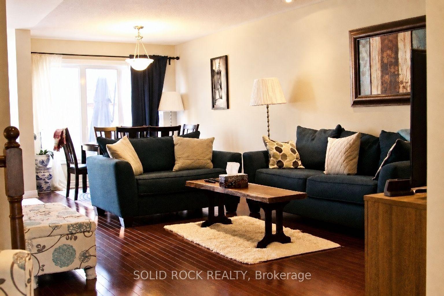 Photo 3 of 109 Mancini Way, Ottawa, Barrhaven - Strandherd — HOMEH