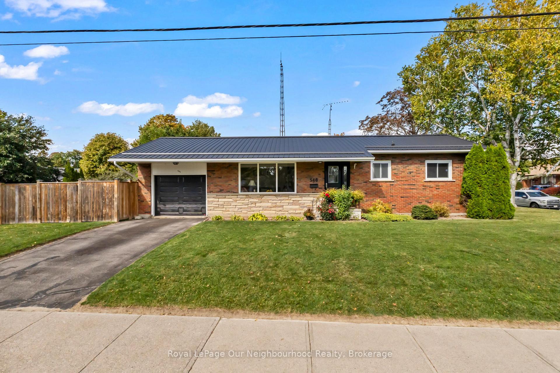 Photo of 546 Burwash Street