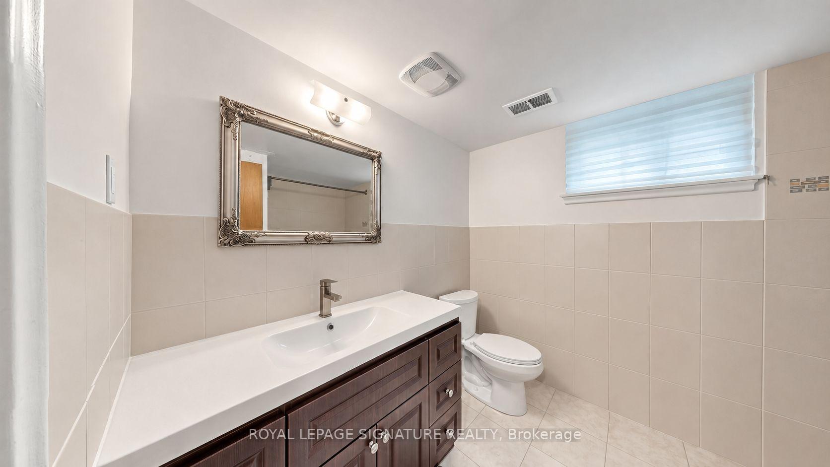 Photo 9 of 35 Florens Avenue, Scarborough, Clairlea-Birchmount — HOMEH