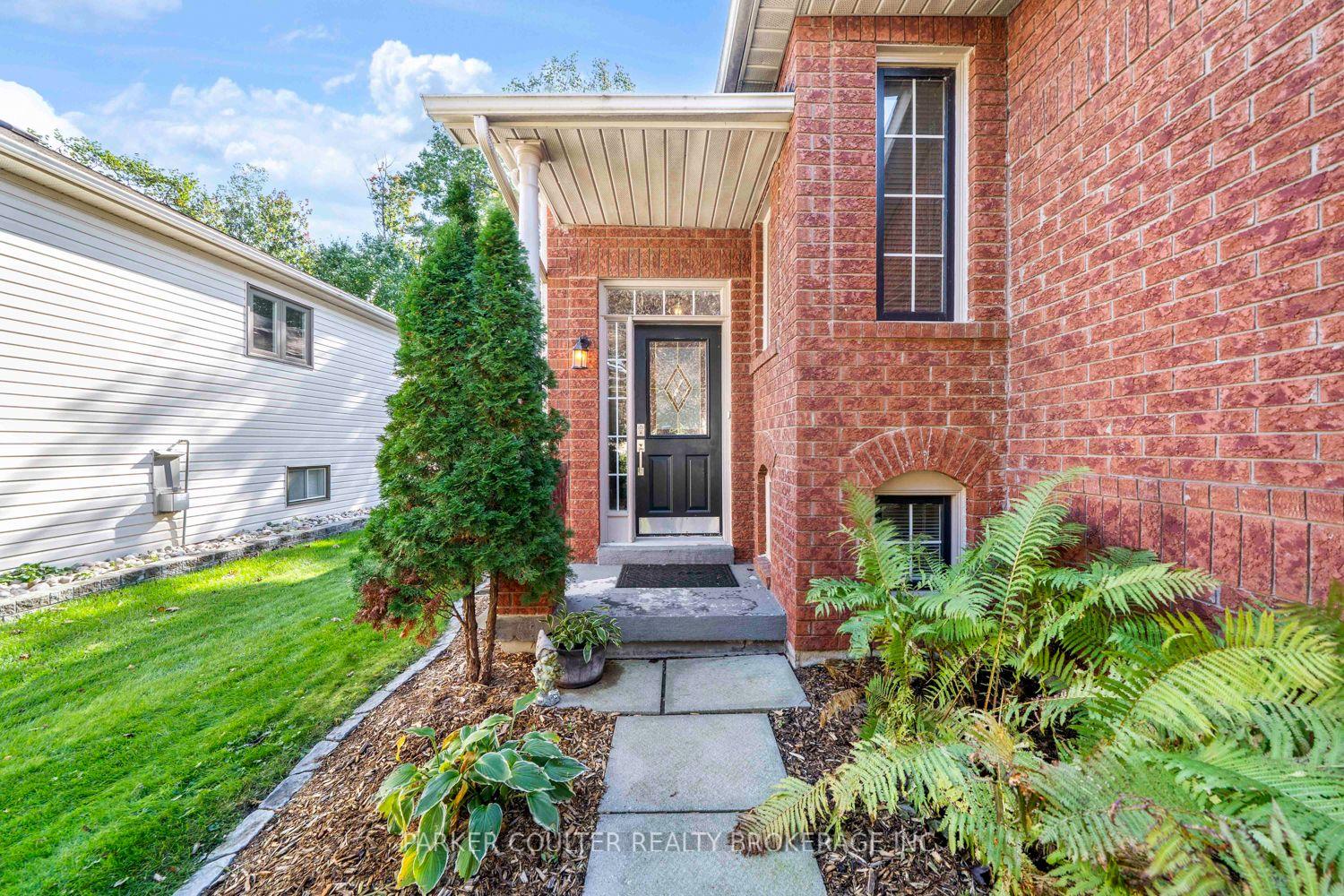 Photo 3 of 178 Dyer Drive, Wasaga Beach — HOMEH
