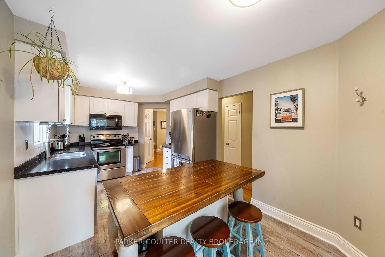 Photo 12 of 178 Dyer Drive, Wasaga Beach — HOMEH