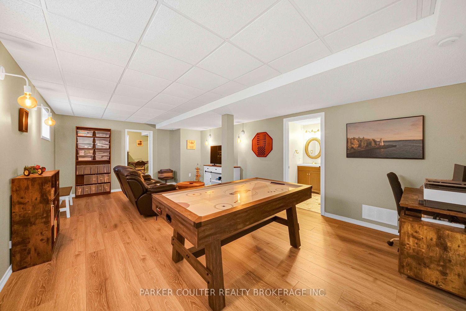 Photo 21 of 178 Dyer Drive, Wasaga Beach — HOMEH