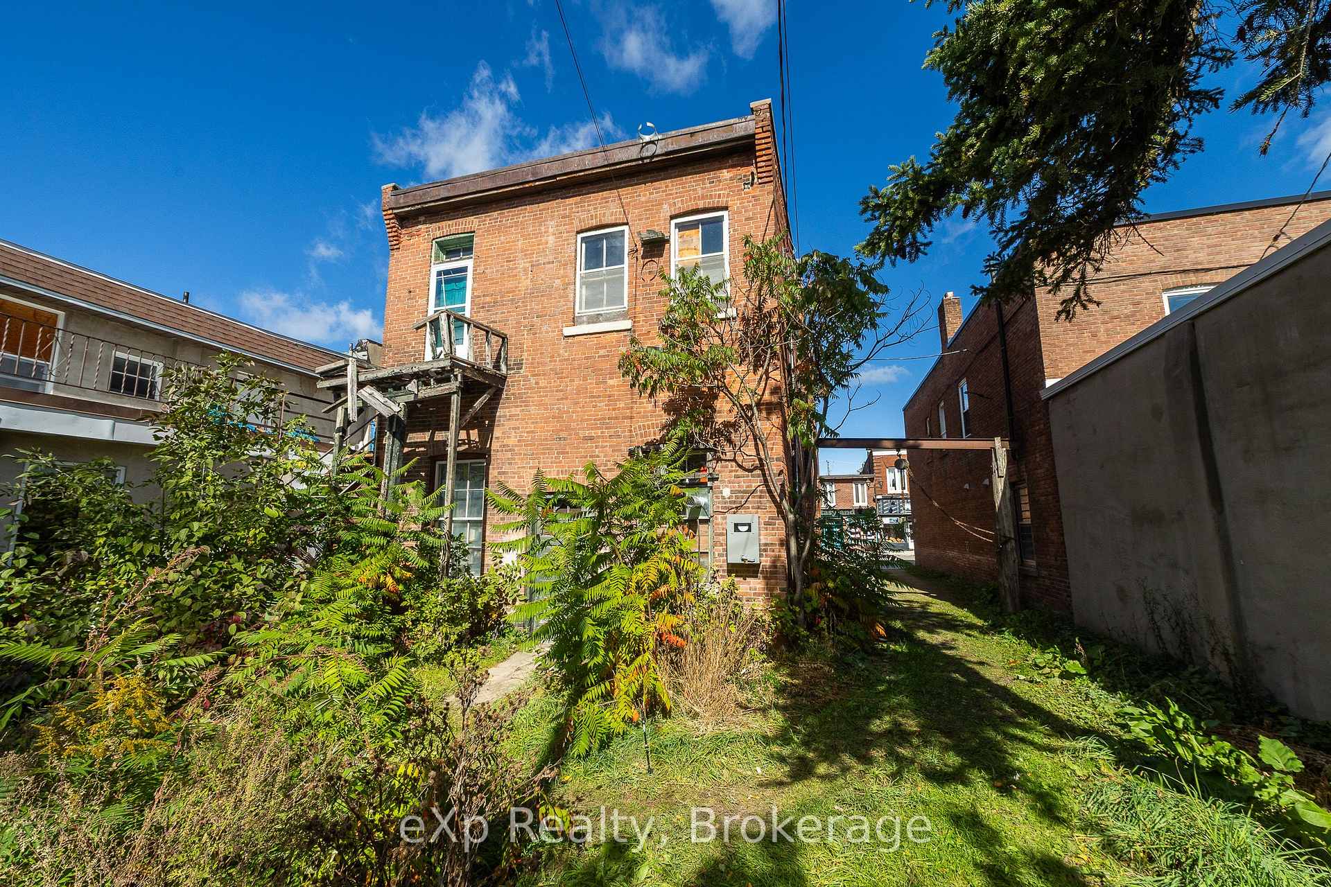 Photo 7 of 269 8th Street E, Owen Sound — HOMEH