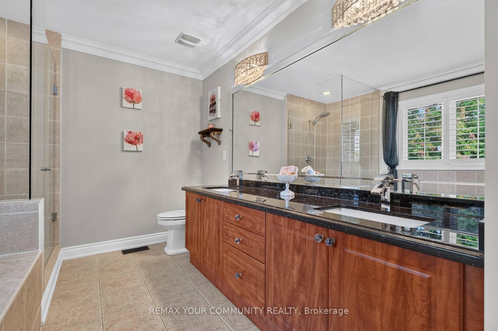 Photo 26 of 38 Dimarino Drive, Vaughan, Patterson — HOMEH