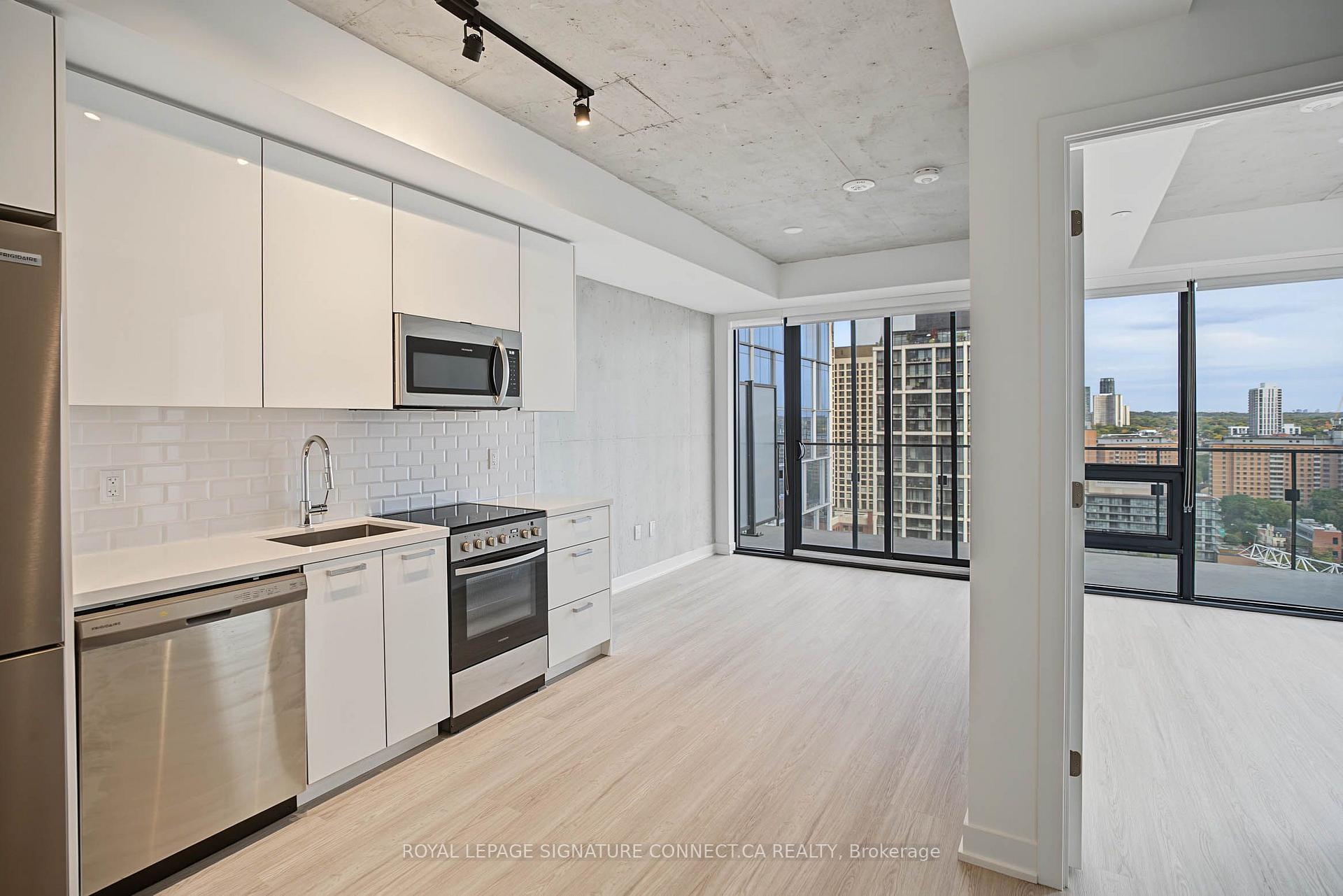 Photo 3 of Unit 1907, 284 King Street E, Toronto, Moss Park — HOMEH