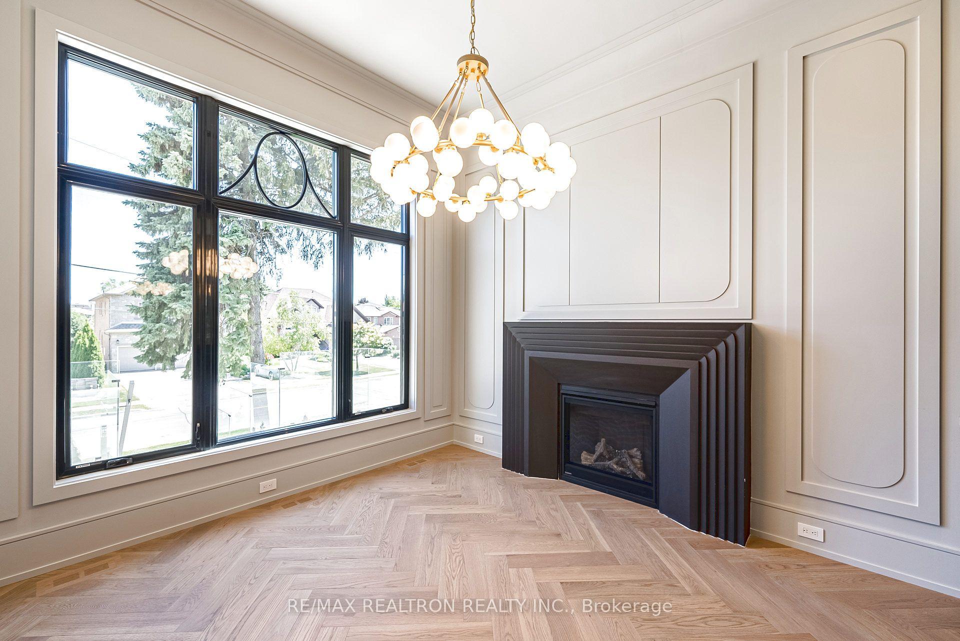 Photo 6 of 28 Scott Drive, Richmond Hill, South Richvale — HOMEH