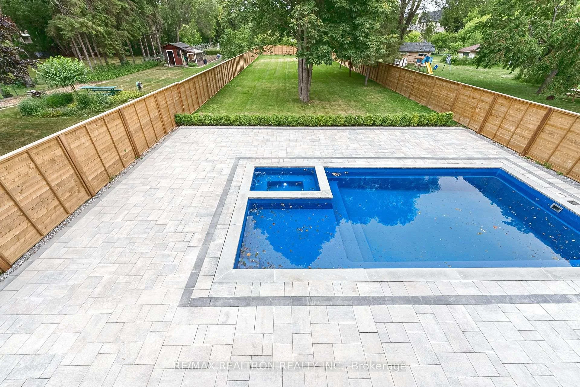 Photo 29 of 28 Scott Drive, Richmond Hill, South Richvale — HOMEH