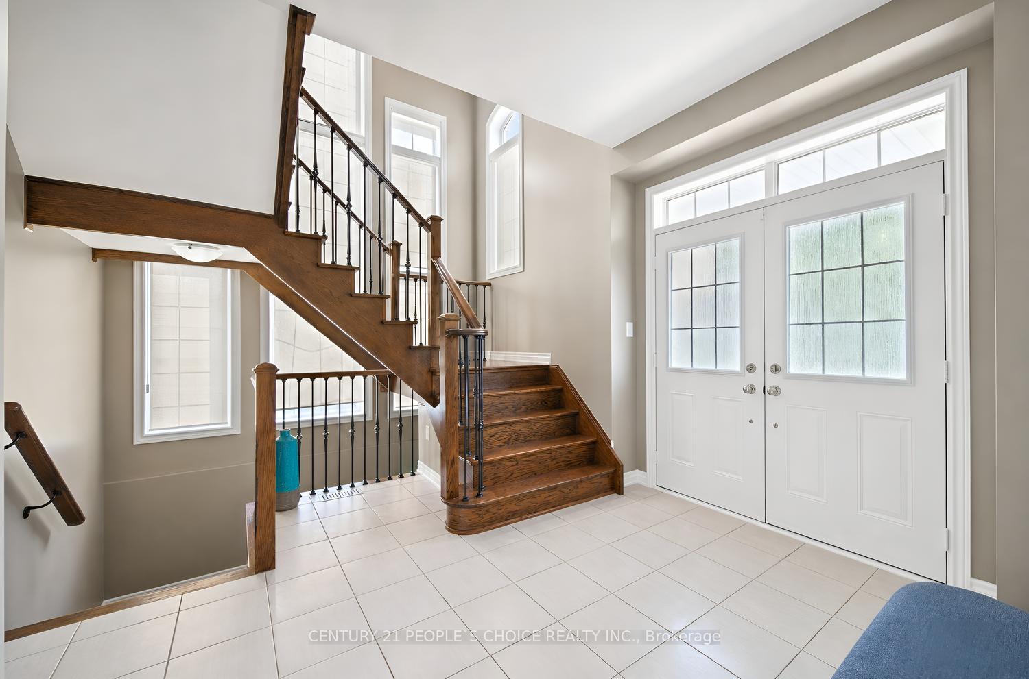 Photo 8 of 359 Robert Parkinson Drive, Brampton, Northwest Brampton — HOMEH