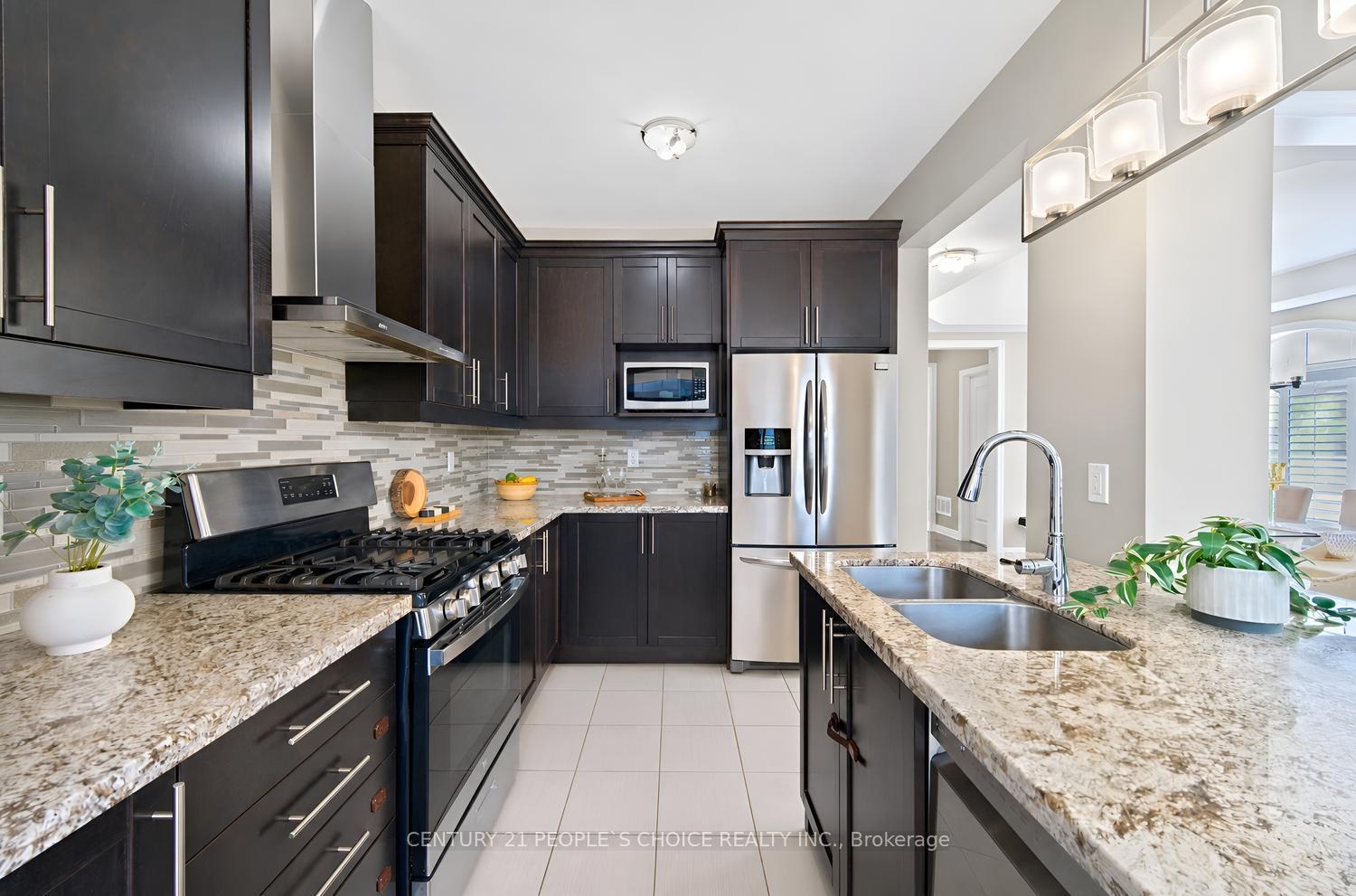 Photo 17 of 359 Robert Parkinson Drive, Brampton, Northwest Brampton — HOMEH