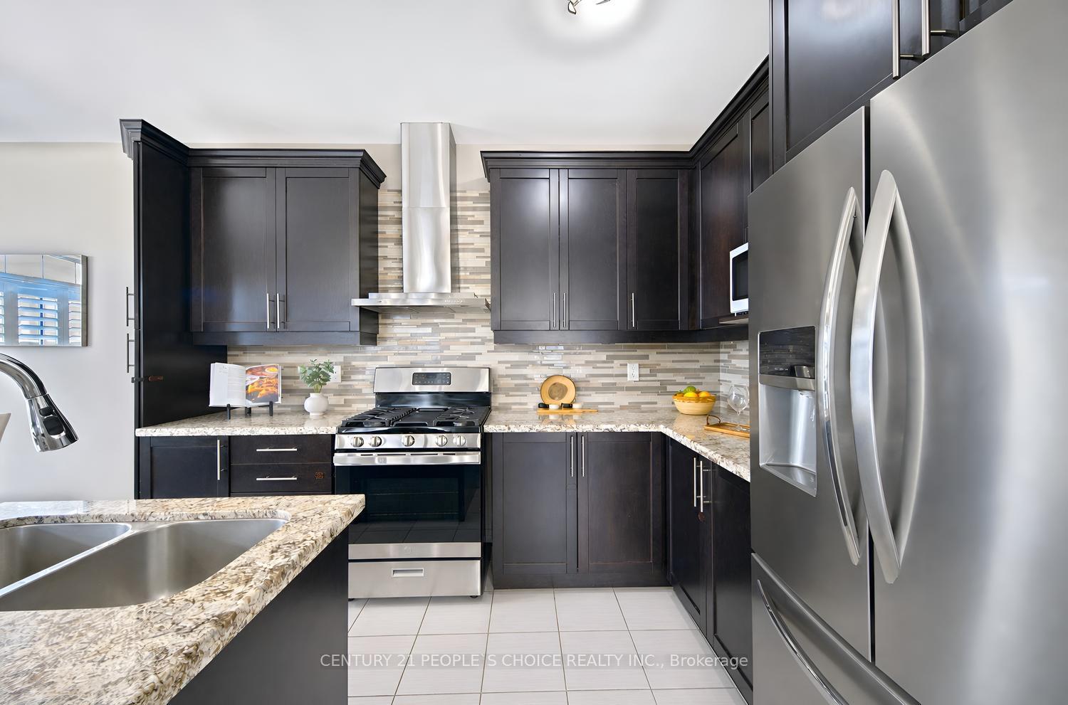 Photo 18 of 359 Robert Parkinson Drive, Brampton, Northwest Brampton — HOMEH