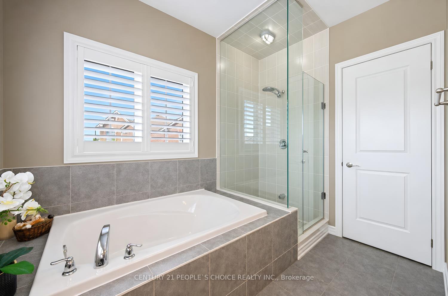 Photo 27 of 359 Robert Parkinson Drive, Brampton, Northwest Brampton — HOMEH