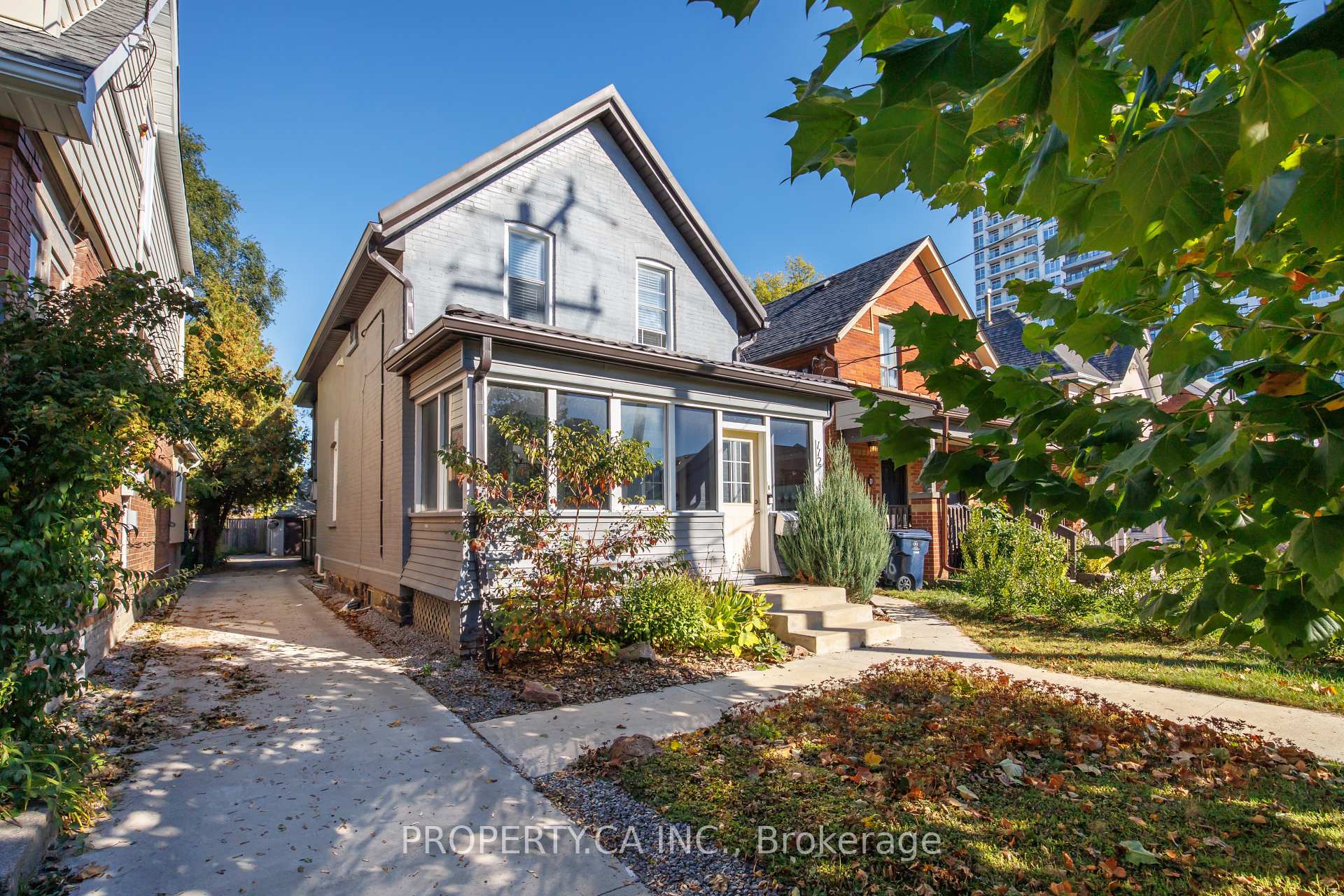 Photo 2 of 112 Stephenson Avenue, Toronto, East End-Danforth — HOMEH