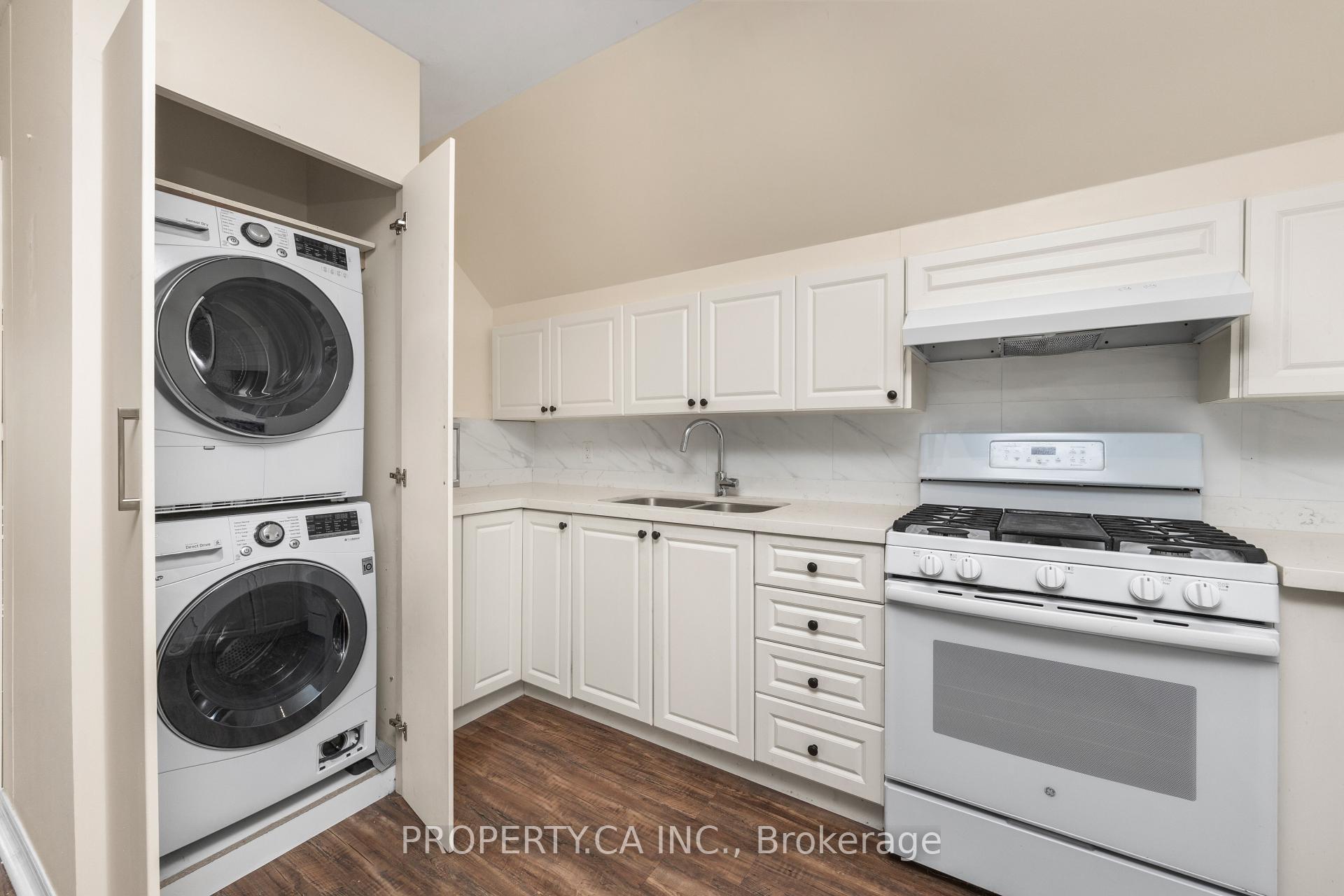 Photo 8 of 112 Stephenson Avenue, Toronto, East End-Danforth — HOMEH