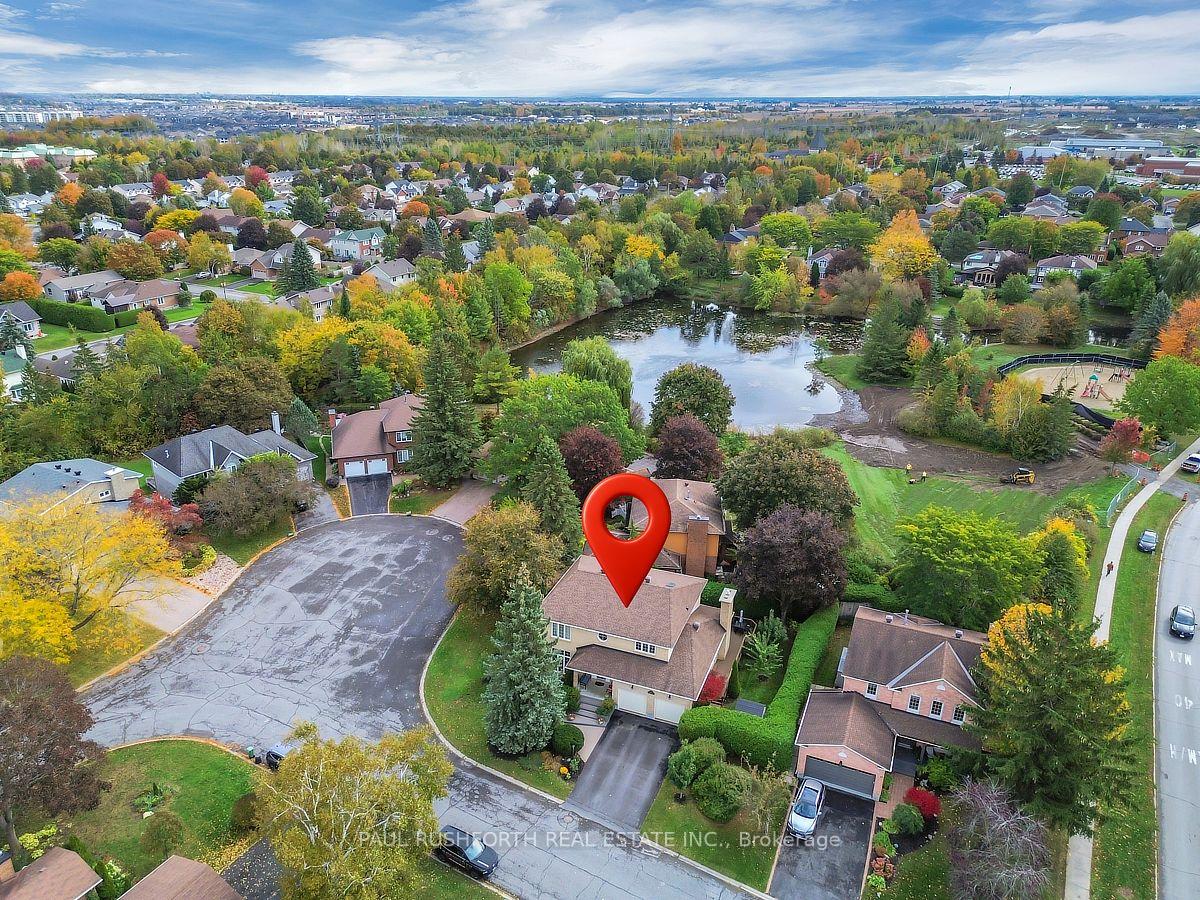 Photo 4 of 30 Elderwood Trail, Ottawa, Stittsville (Central) — HOMEH