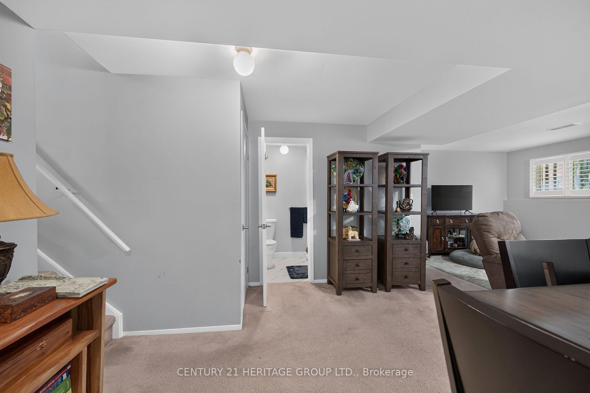 Photo 39 of 89 Stoney Brook Crescent, St. Catharines, Grapeview — HOMEH