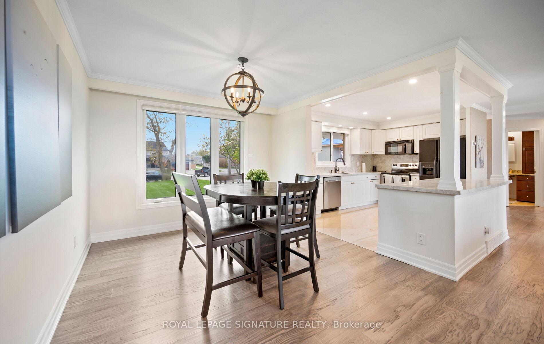 Photo 13 of 17 Wendakee Drive, Hamilton, Stoney Creek — HOMEH