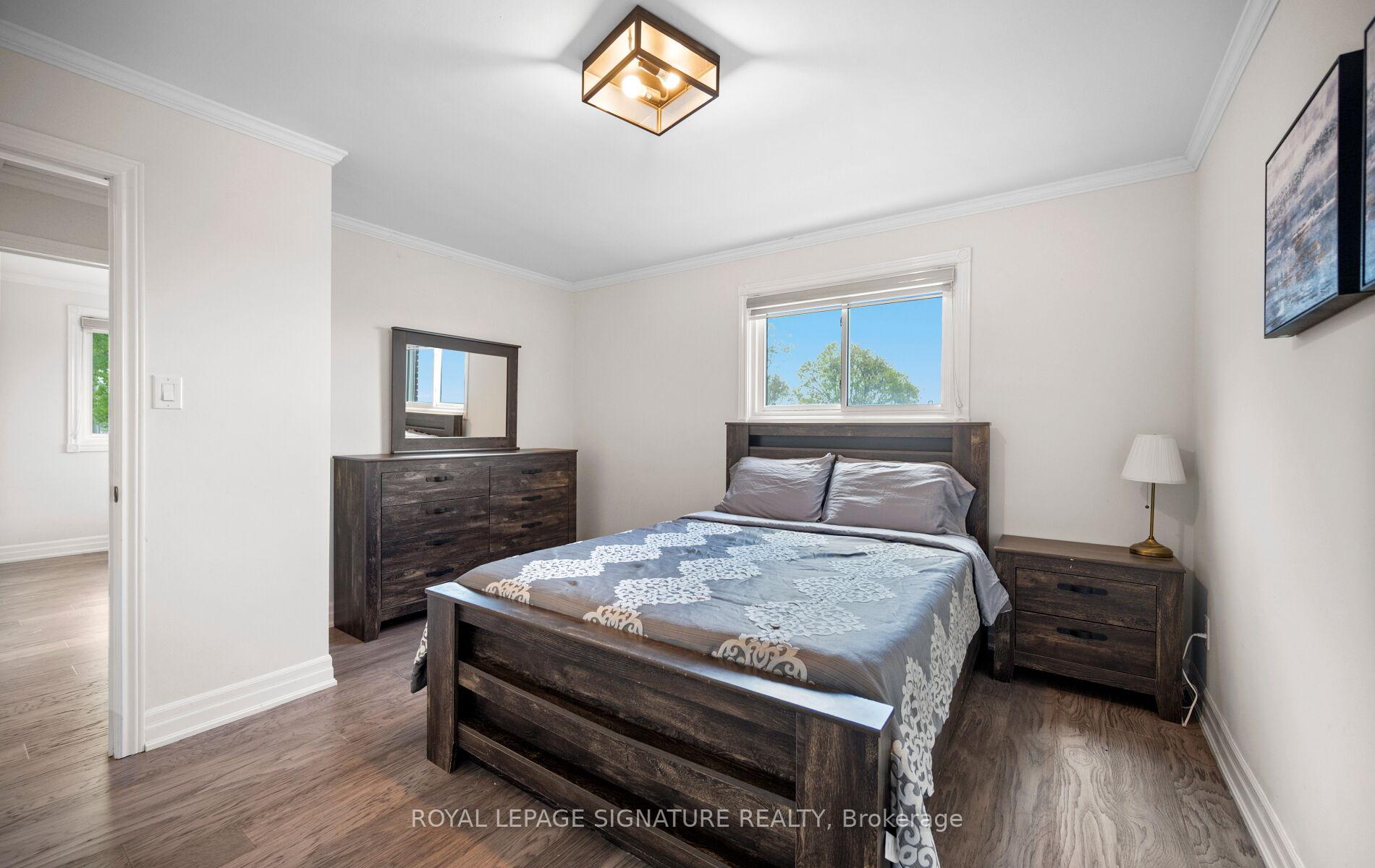 Photo 20 of 17 Wendakee Drive, Hamilton, Stoney Creek — HOMEH