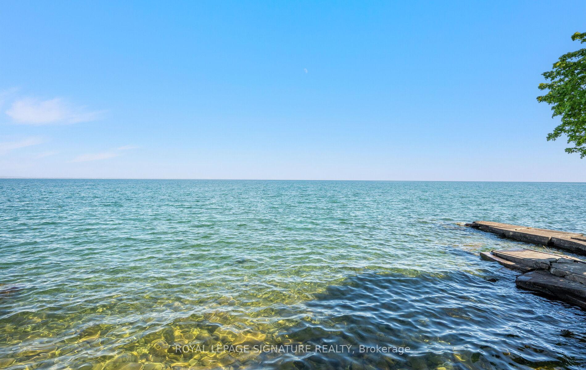 Photo 43 of 17 Wendakee Drive, Hamilton, Stoney Creek — HOMEH