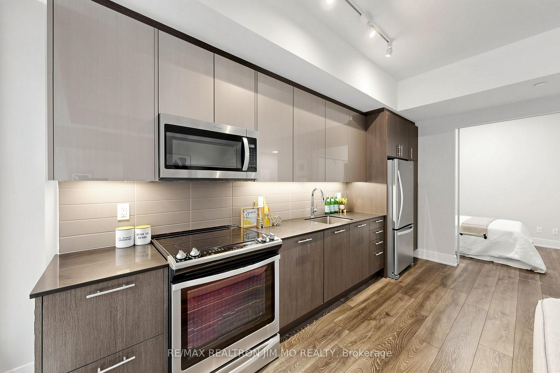 Photo 16 of Unit 201, 403 Church Street, Toronto, Church-Yonge Corridor — HOMEH