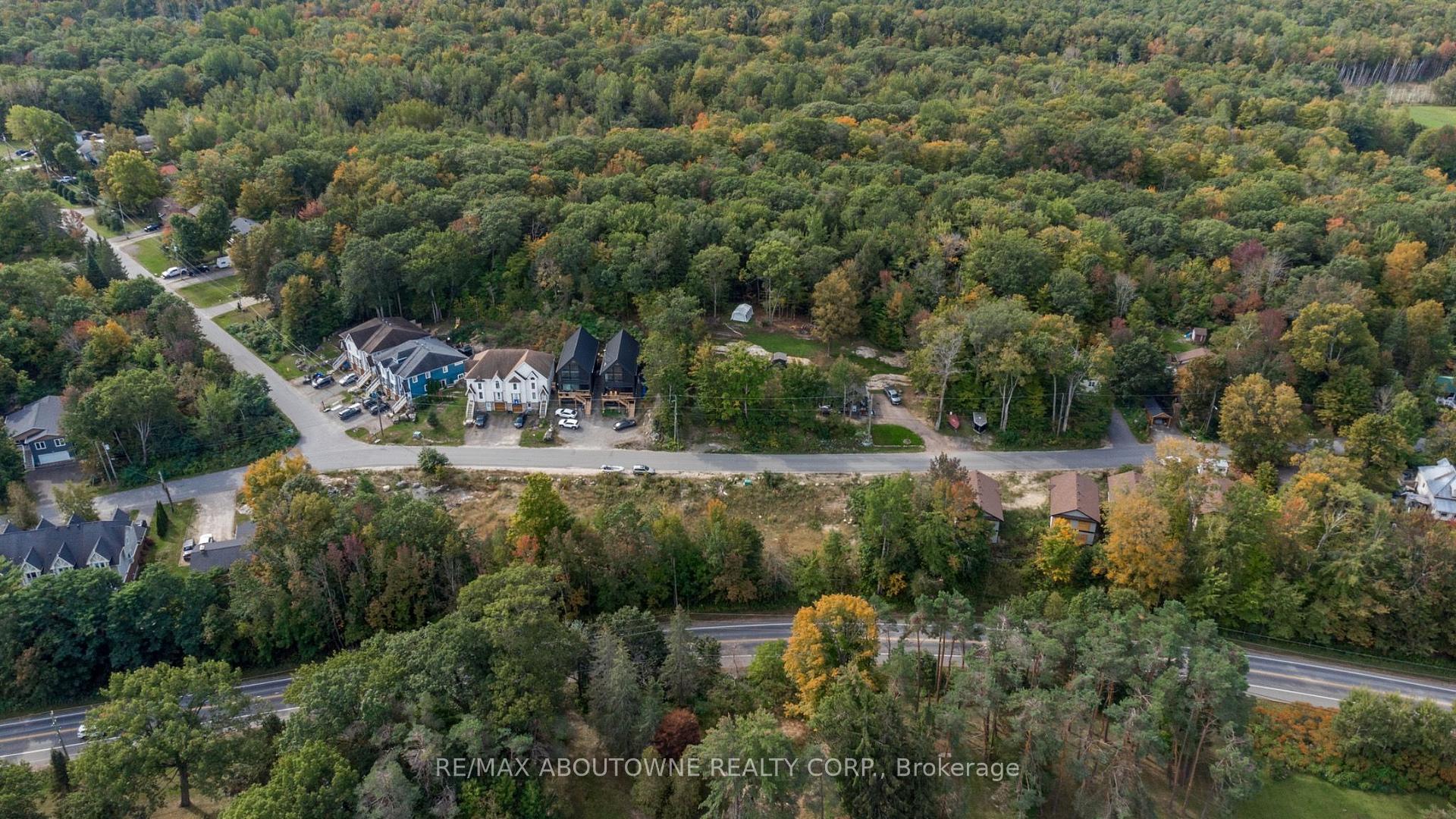 Photo 5 of 214 Musquash Road, Gravenhurst, Muskoka (S) — HOMEH