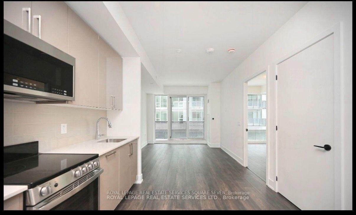 Photo of Unit 226, 2450 Old Bronte Road