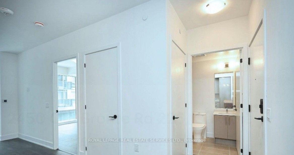 Photo 8 of Unit 226, 2450 Old Bronte Road, Oakville, Westmount — HOMEH