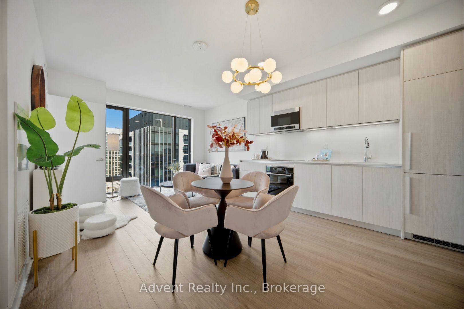 Photo 4 of Unit 2308, 8 Cumberland Street, Toronto, The Annex — HOMEH