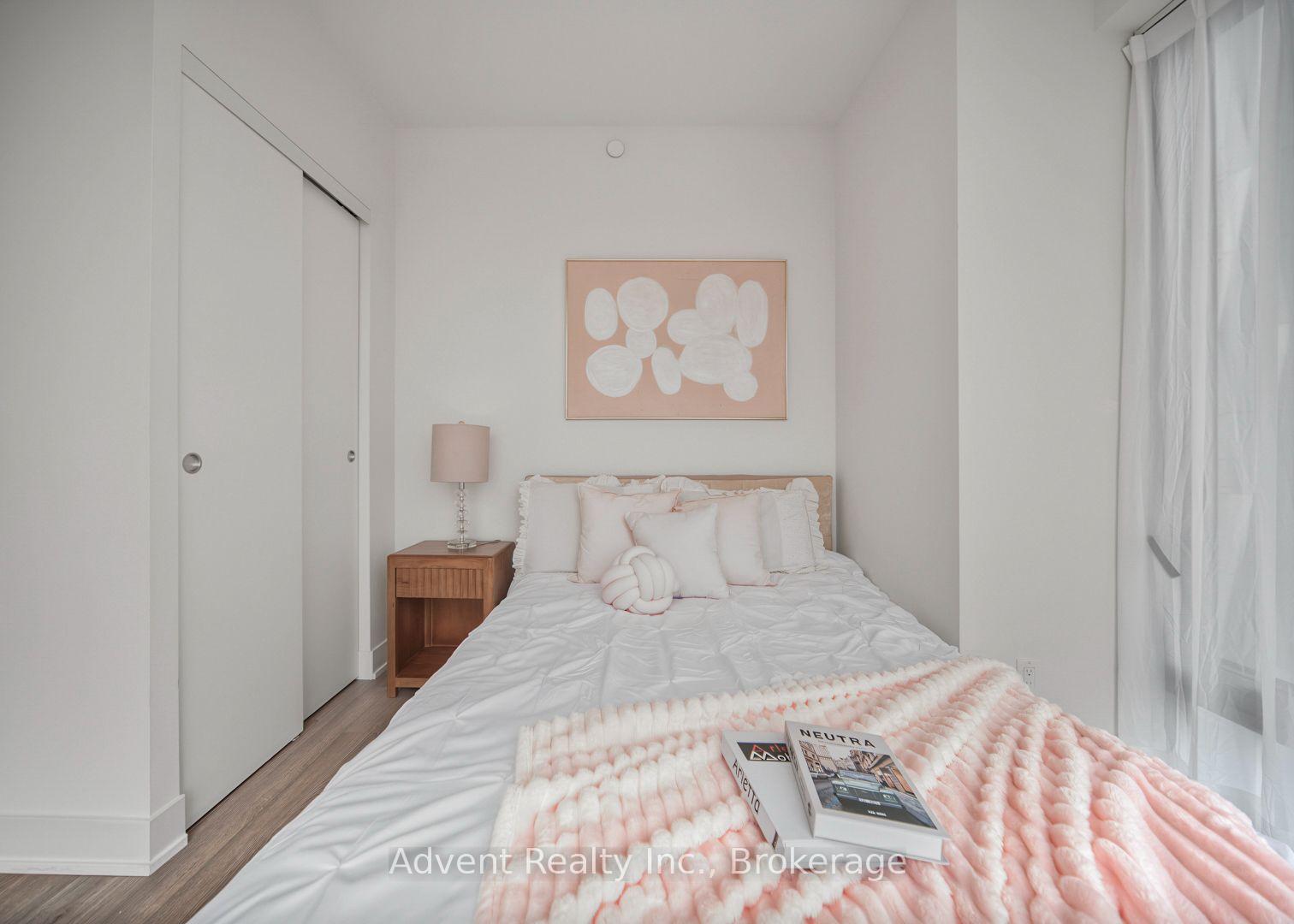 Photo 26 of Unit 2308, 8 Cumberland Street, Toronto, The Annex — HOMEH