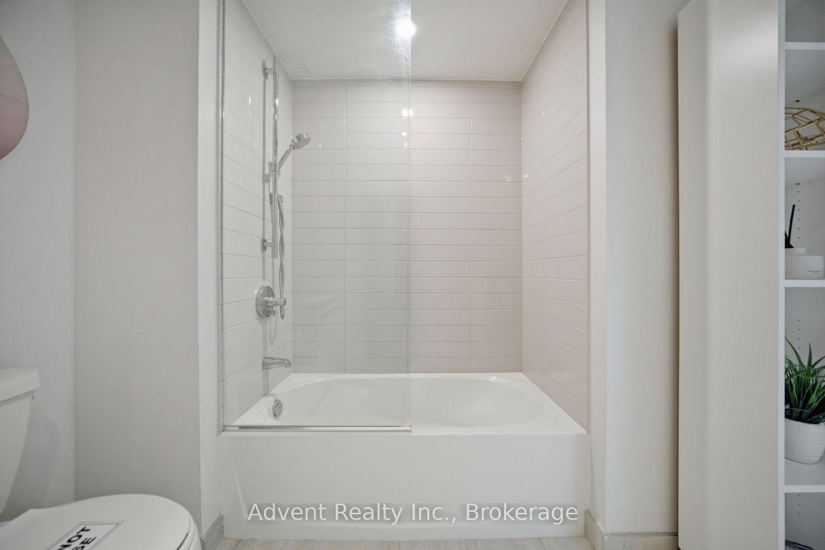 Photo 31 of Unit 2308, 8 Cumberland Street, Toronto, The Annex — HOMEH