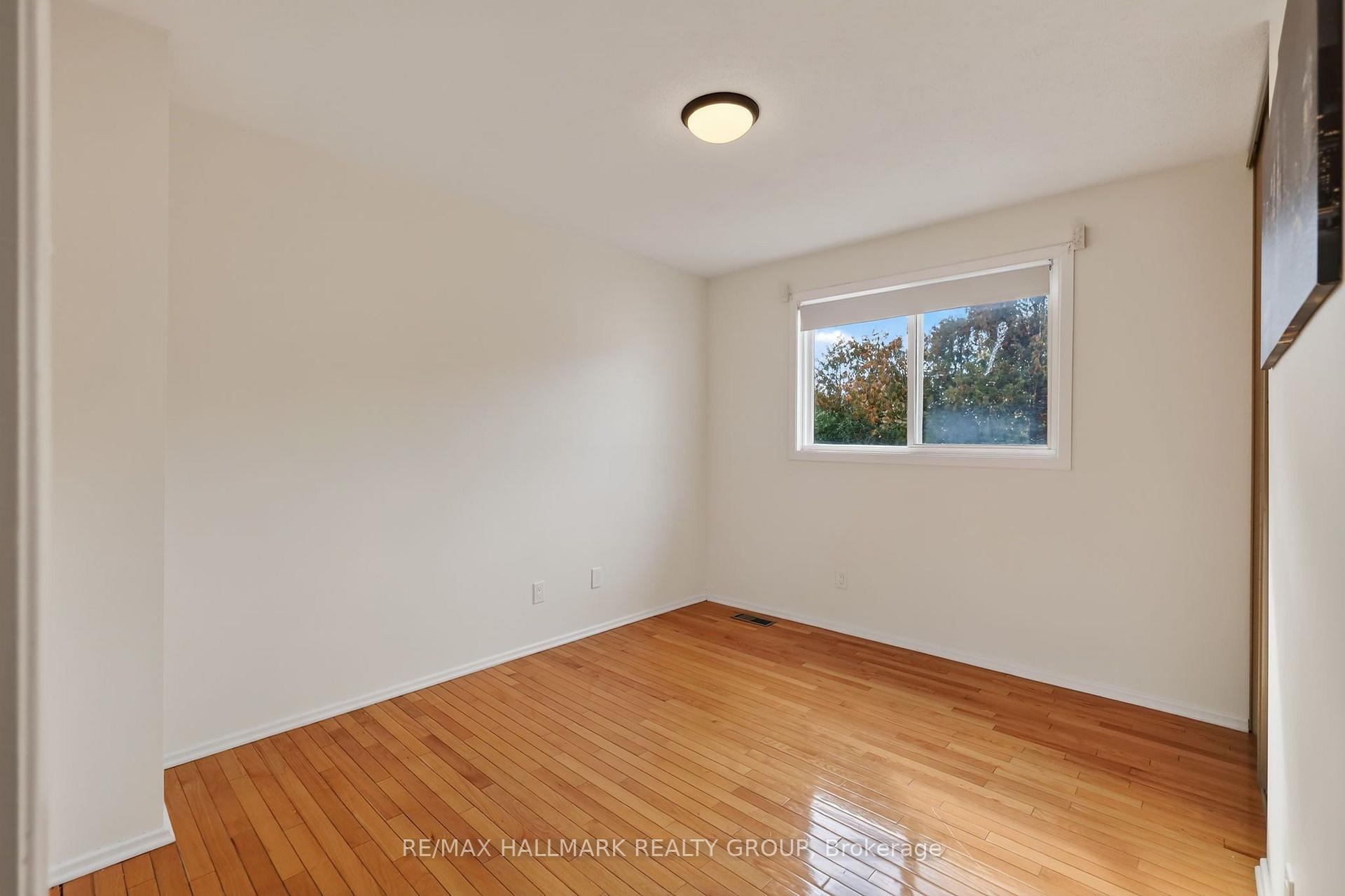Photo 28 of 1086 Barwell Avenue, Ottawa, Fairfield Heights — HOMEH