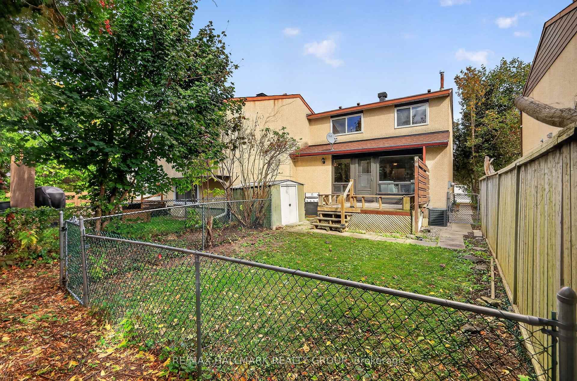 Photo 39 of 1086 Barwell Avenue, Ottawa, Fairfield Heights — HOMEH