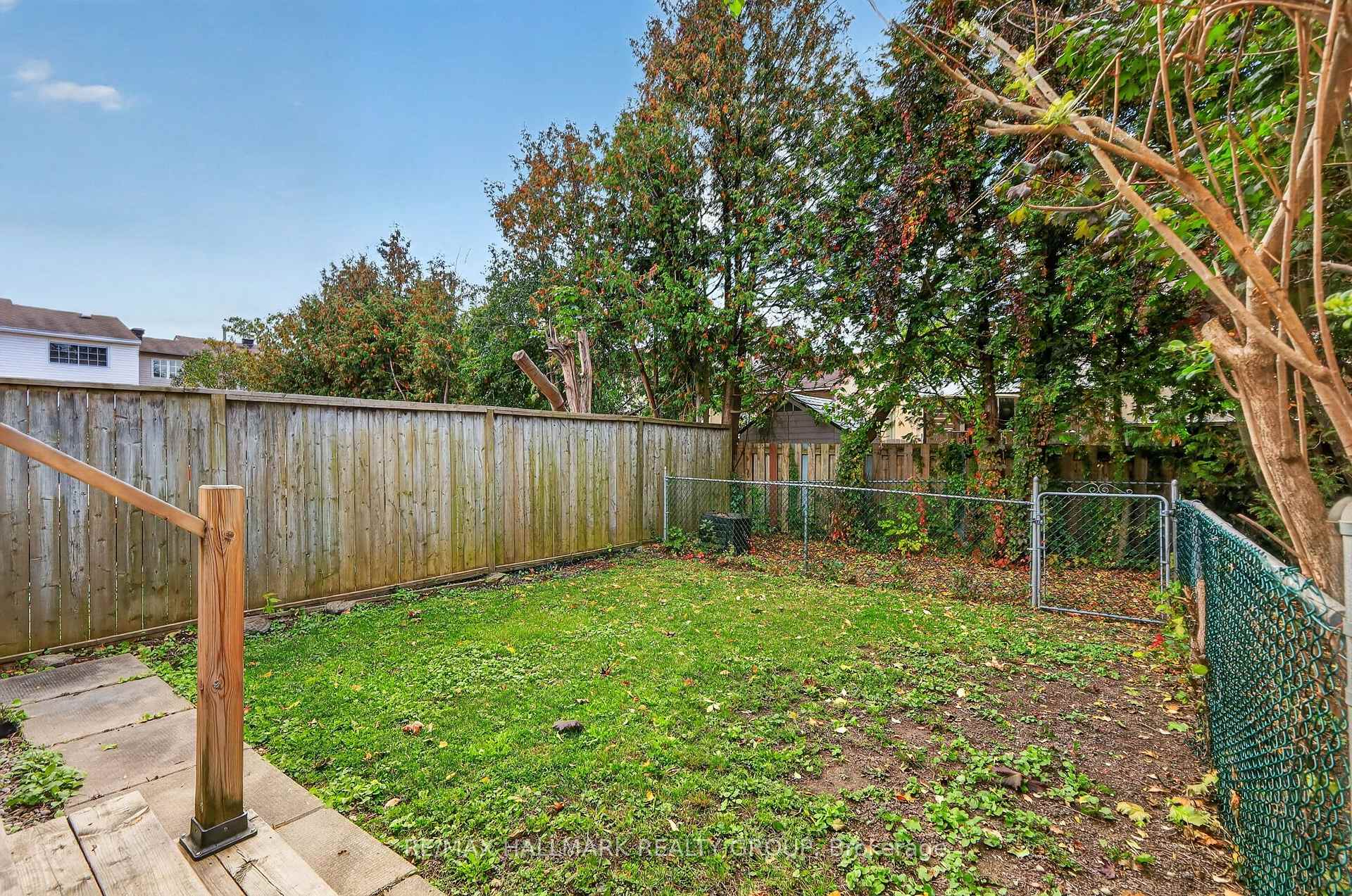 Photo 41 of 1086 Barwell Avenue, Ottawa, Fairfield Heights — HOMEH