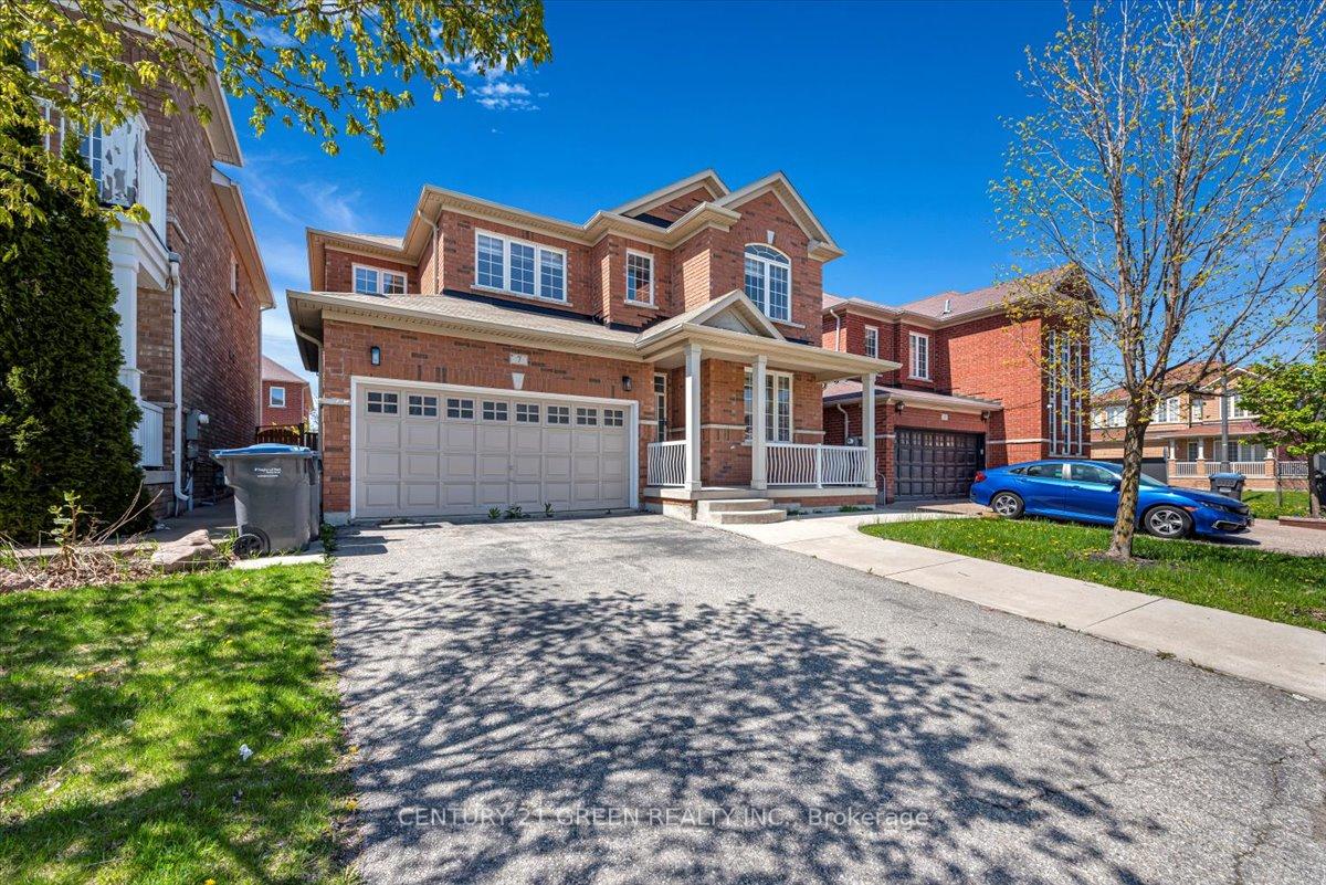 Photo 2 of 7 Accent Circle, Brampton, Northwest Sandalwood Parkway — HOMEH