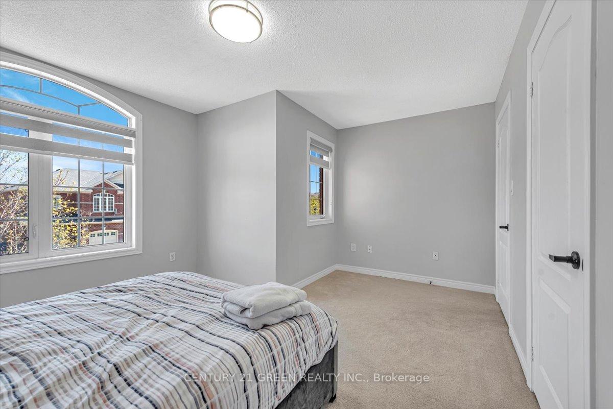 Photo 21 of 7 Accent Circle, Brampton, Northwest Sandalwood Parkway — HOMEH