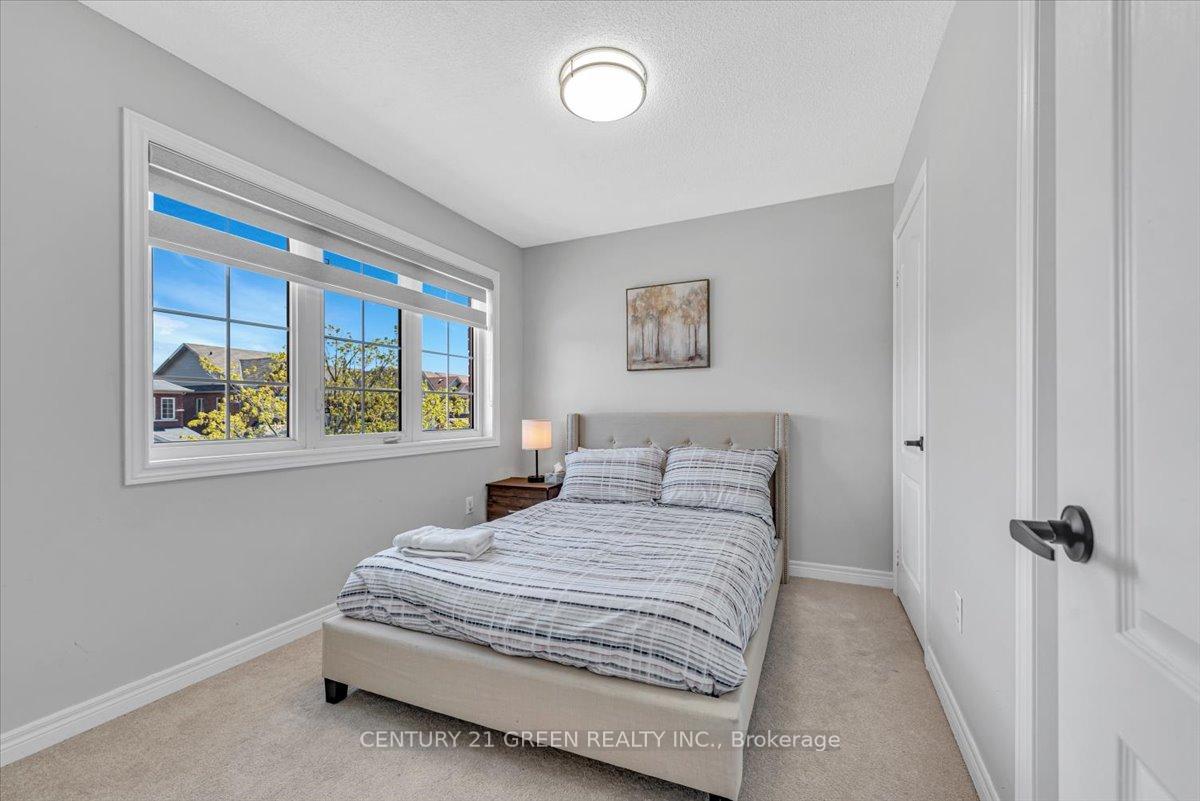 Photo 22 of 7 Accent Circle, Brampton, Northwest Sandalwood Parkway — HOMEH