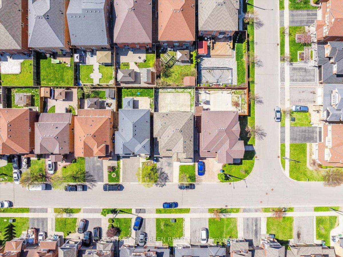 Photo 47 of 7 Accent Circle, Brampton, Northwest Sandalwood Parkway — HOMEH