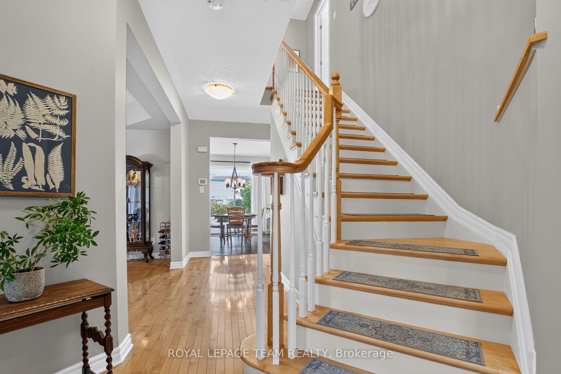 Photo 31 of 127 Coyote Crescent, Ottawa, Stittsville (South) — HOMEH