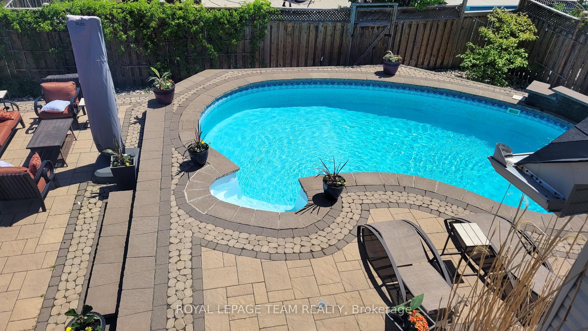 Photo 49 of 127 Coyote Crescent, Ottawa, Stittsville (South) — HOMEH