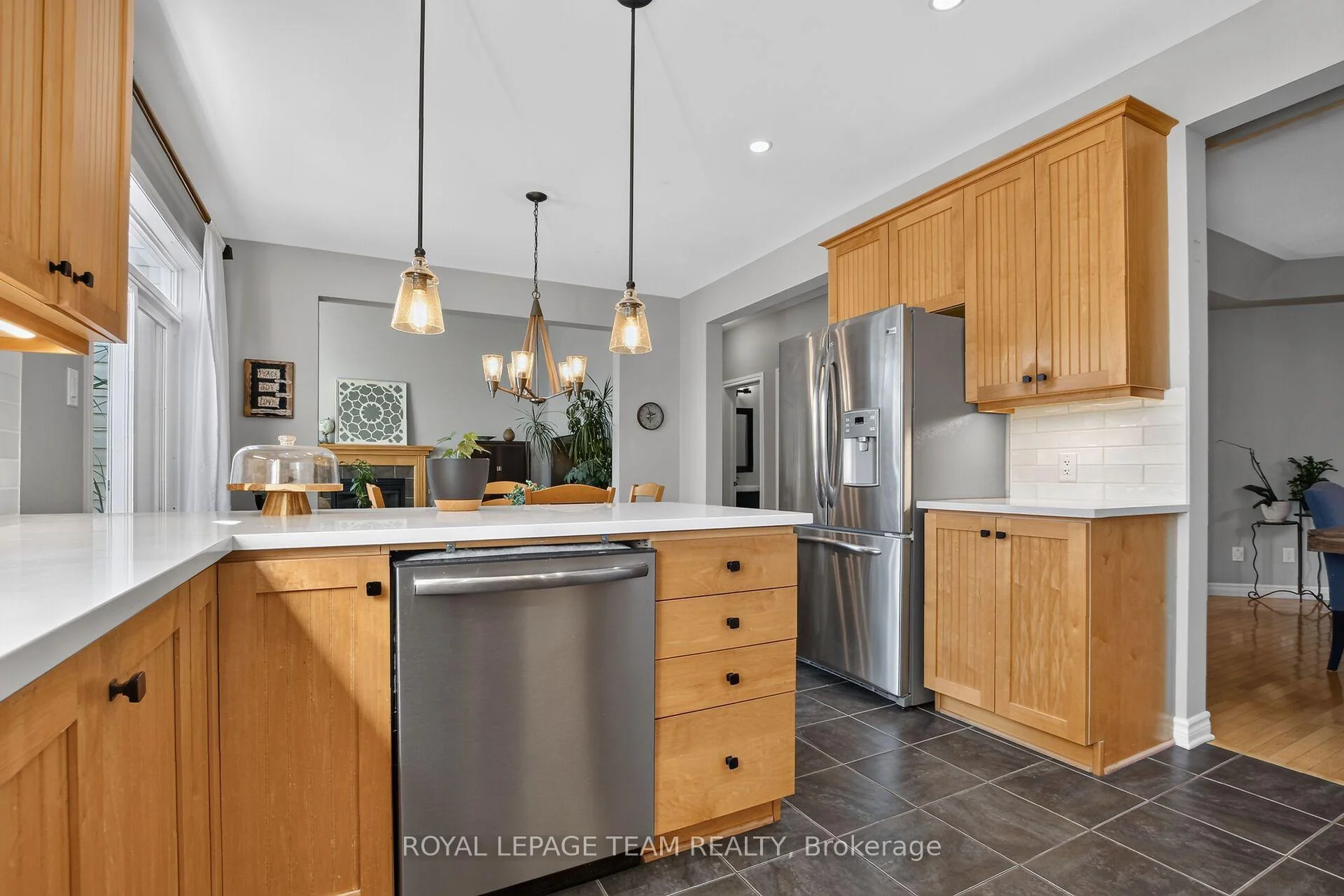 Photo 20 of 127 Coyote Crescent, Ottawa, Stittsville (South) — HOMEH