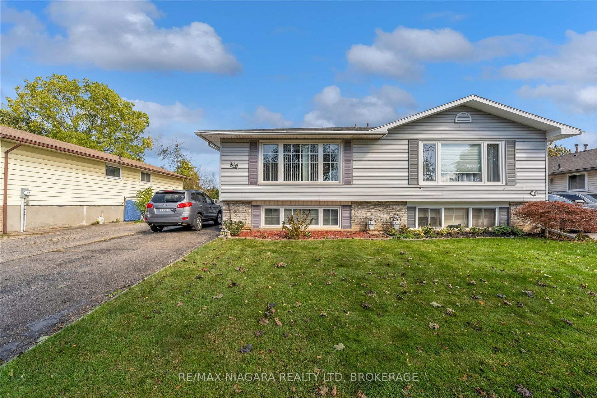 Photo 2 of 120 Elma Street, St. Catharines, Lakeport — HOMEH