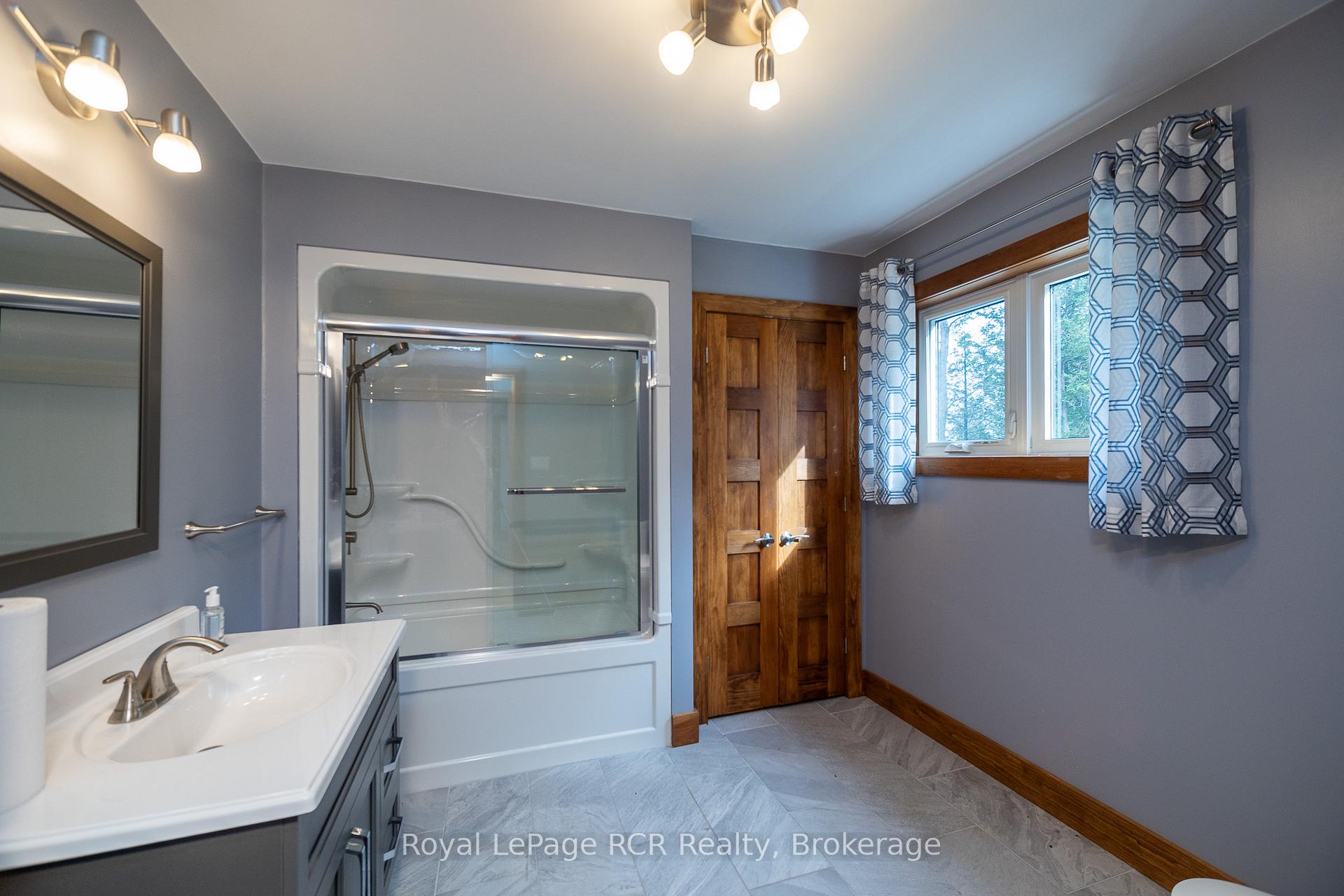 Photo 20 of 123 Lakeview Road, Grey Highlands — HOMEH