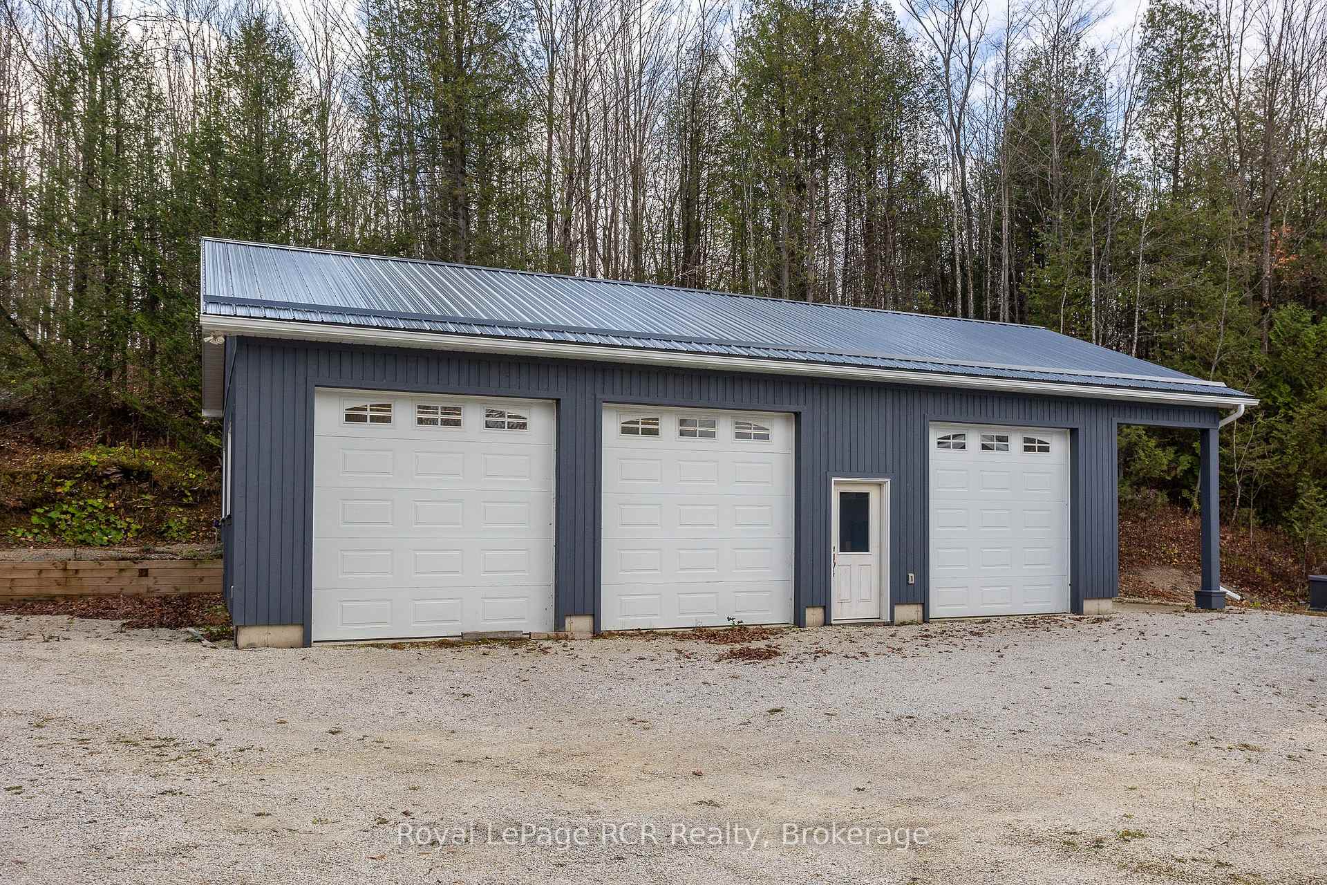 Photo 34 of 123 Lakeview Road, Grey Highlands — HOMEH