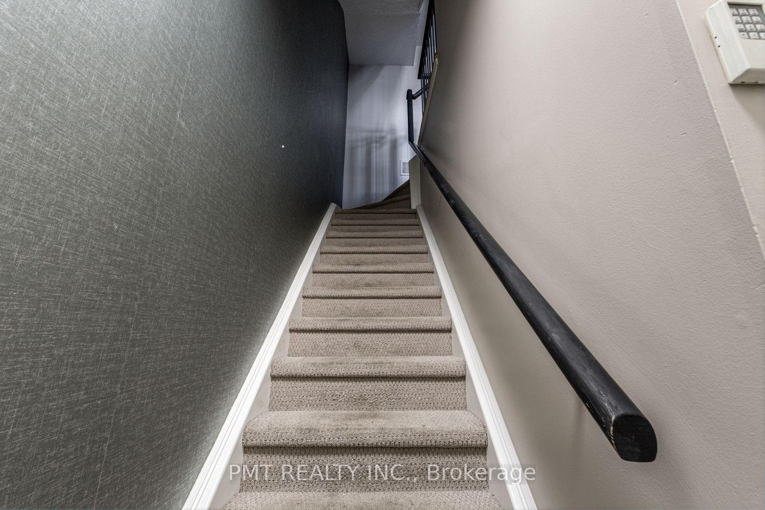 Photo 16 of Unit 23, 11 Niagara Street, Toronto, Waterfront Communities — HOMEH
